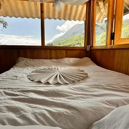 Dinh Sapa Trekking & Homestay Lao Cai Exterior photo