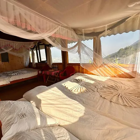 Dinh Sapa Trekking & Homestay Lao Cai Exterior photo