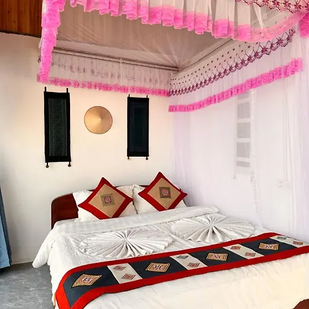 Dinh Sapa Trekking & Homestay Lao Cai Exterior photo